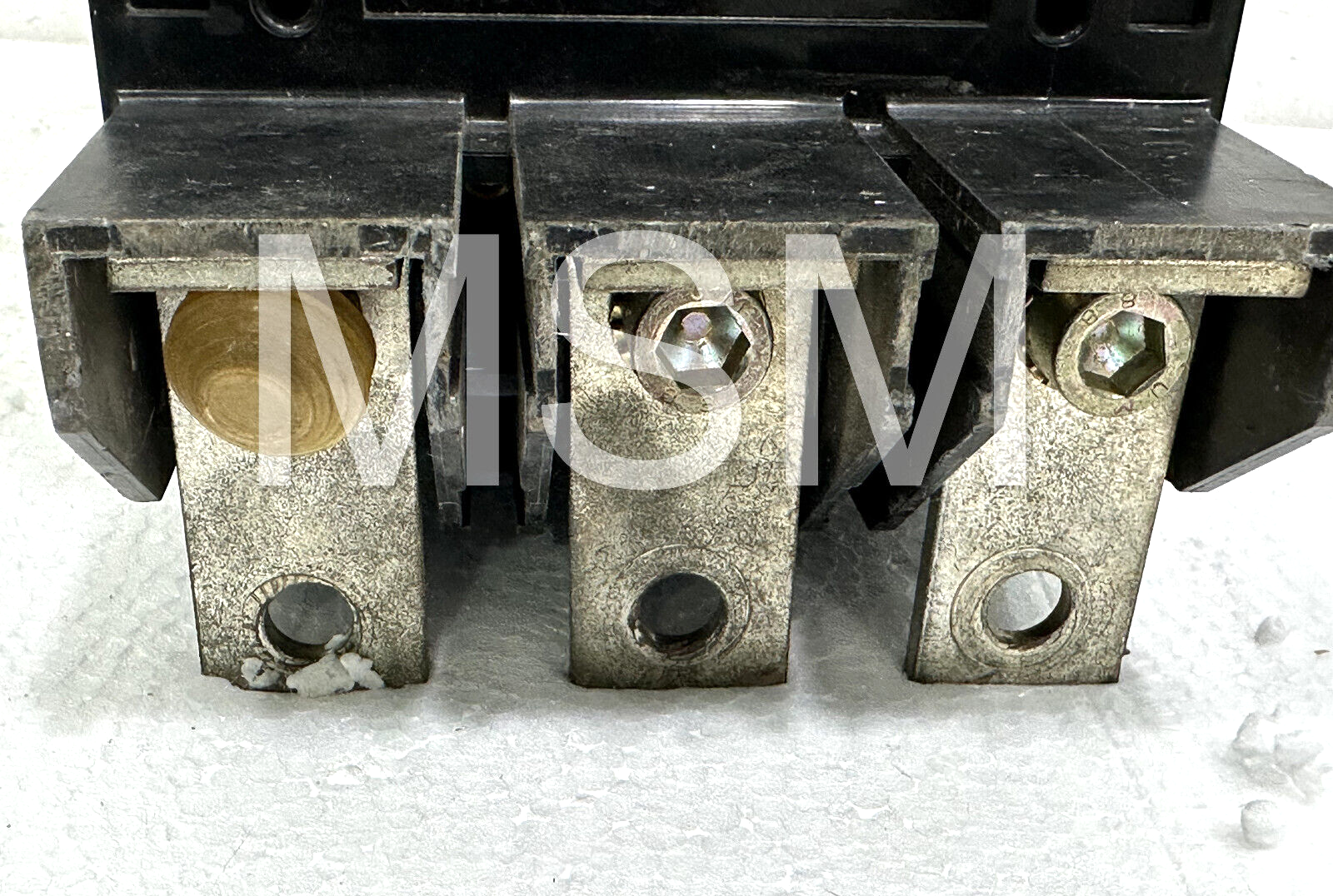 Merlin Gerin C630L ST circuit breaker - Image 9