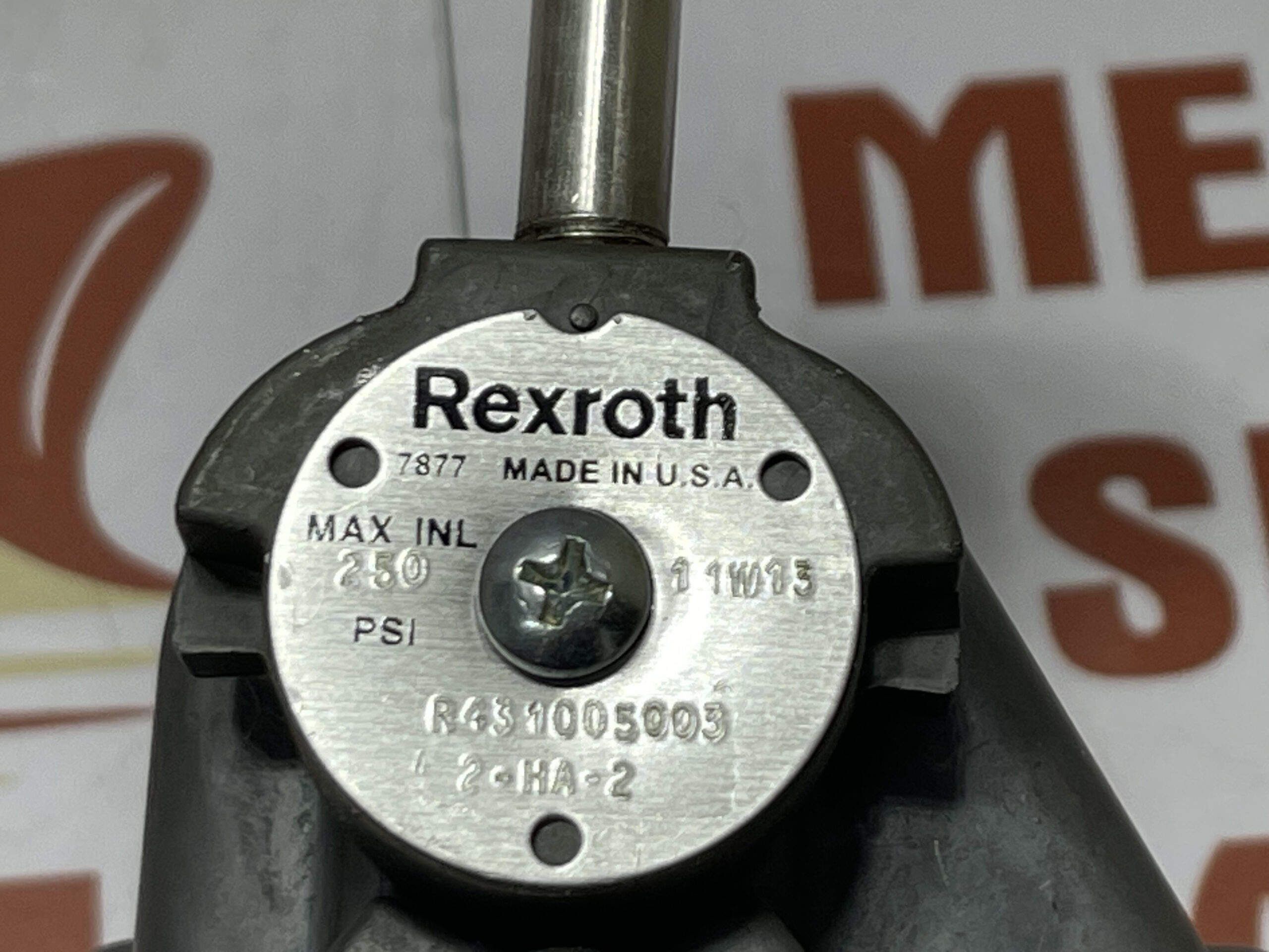 Rexroth R431005003 Pilotair Lever Operated Valve - Image 5