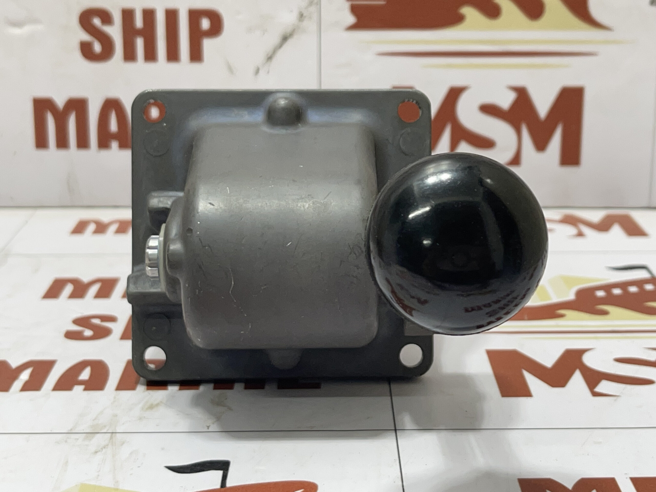 Rexroth R431005003 Pilotair Lever Operated Valve - Image 9
