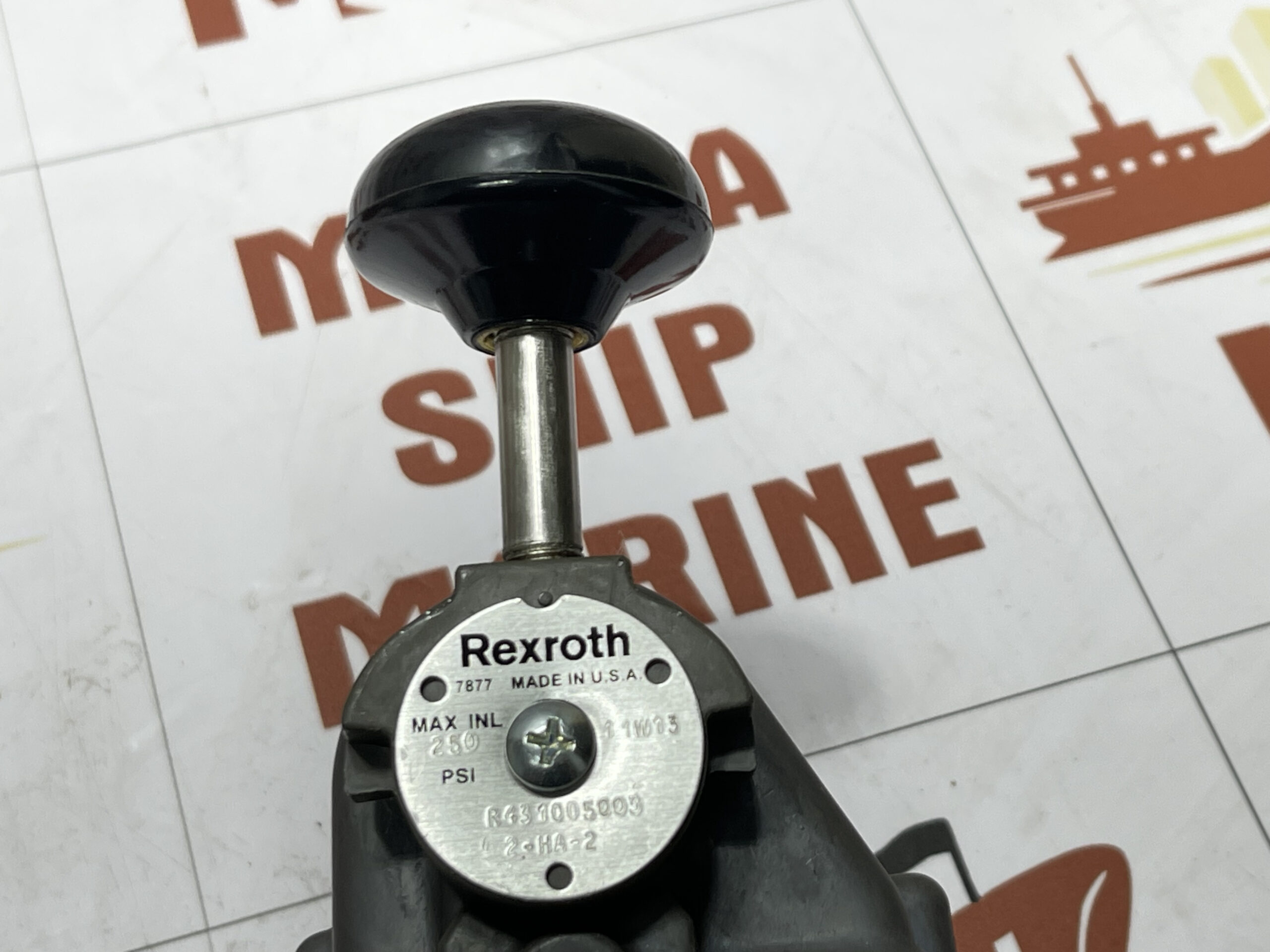 Rexroth R431005003 Pilotair Lever Operated Valve - Image 11