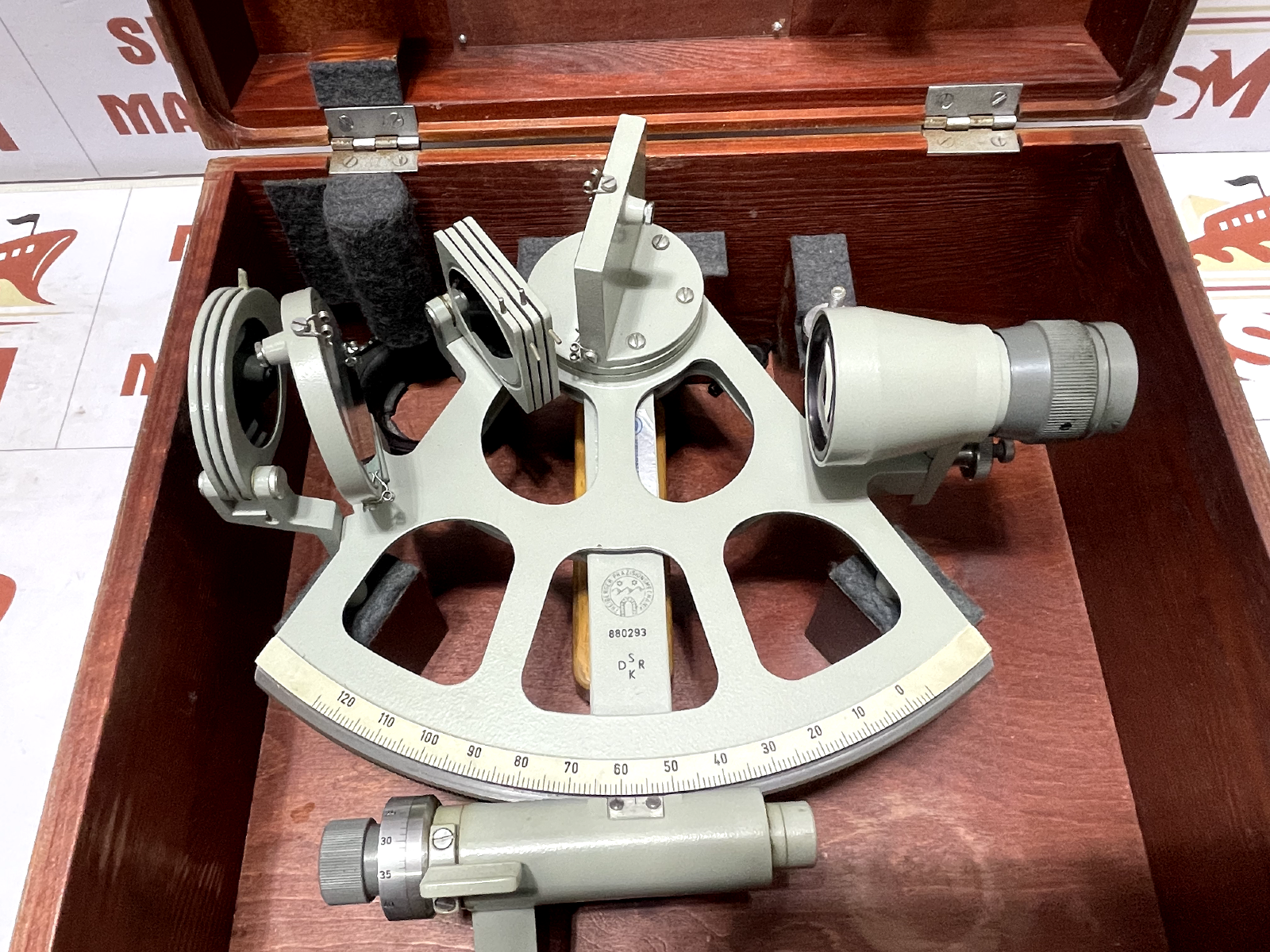 Freiberg precision mechanics drum / drum sextant no.880293 - Image 2