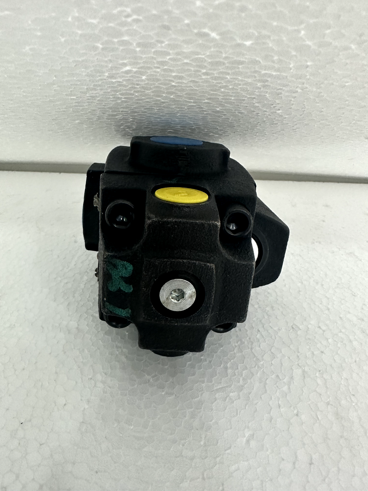 Vickers RCT-06-D3-30 Pressure Control Valve 250-1000 Psi - Image 4