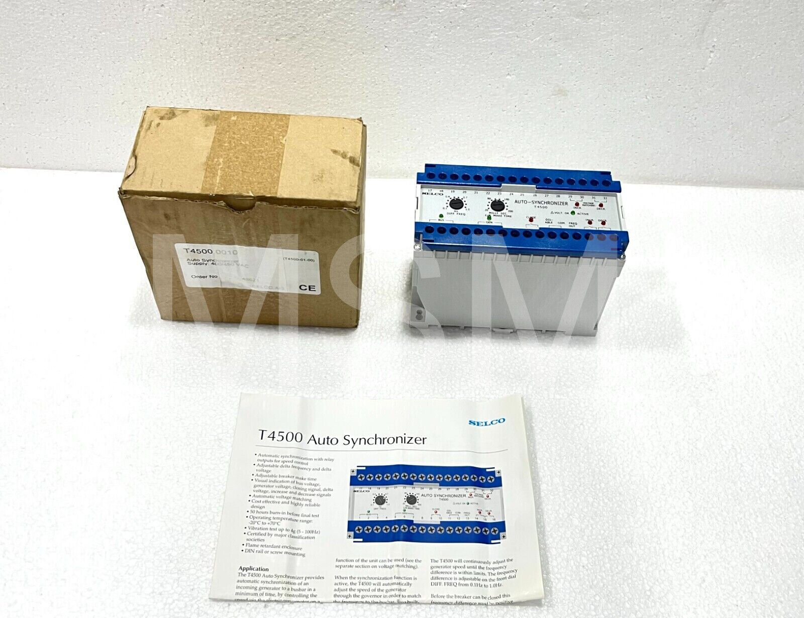 Selco T4500-01 Auto Synchronizer Relay T4500