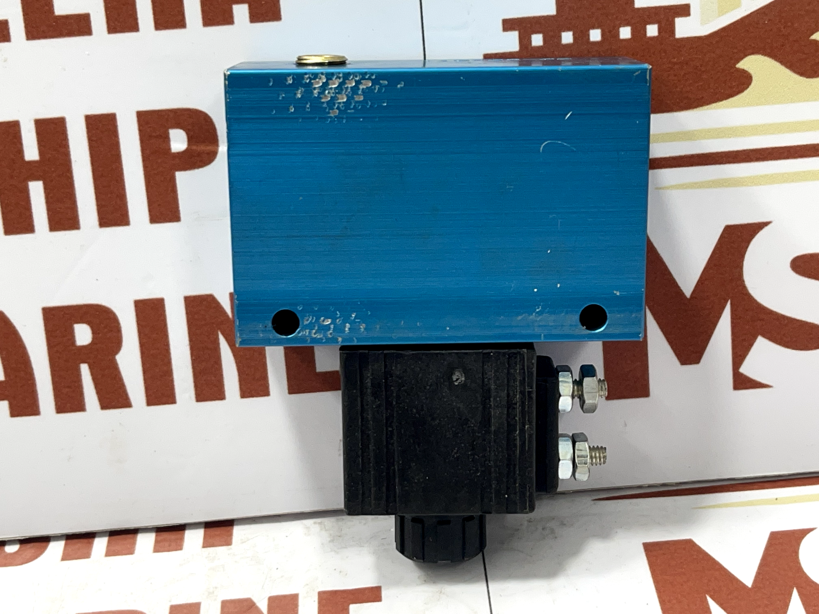 8928665 VALVE ASSY., GOV. OPERATING SOLENOID - Image 2