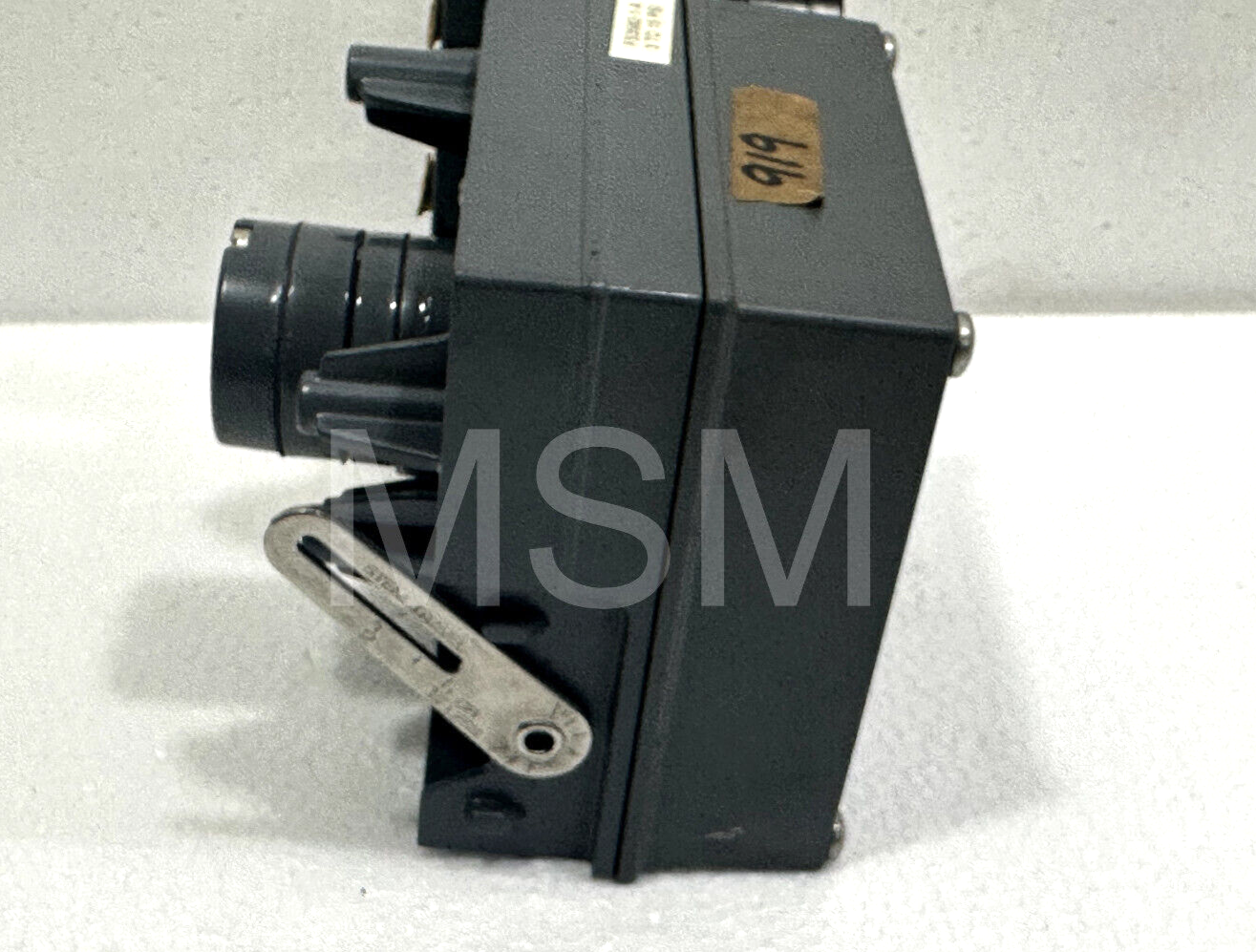 Fisher 3582 Pneumatic Valve Positioner - Image 5