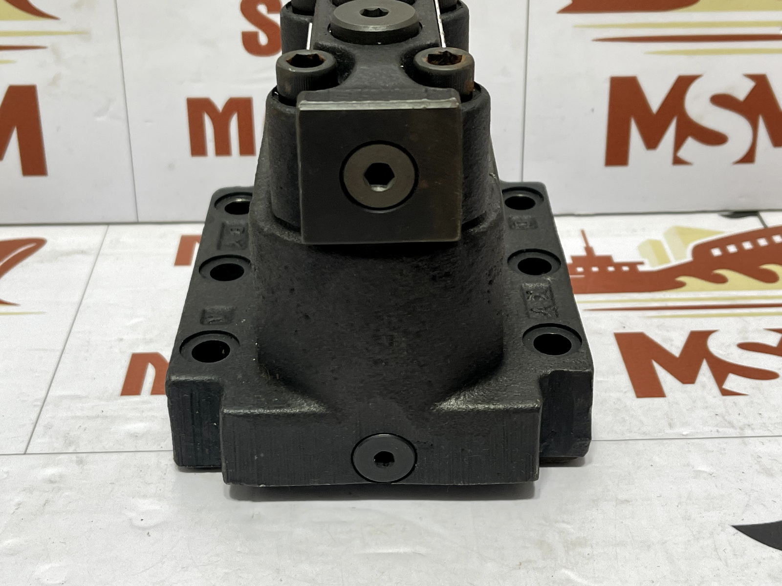 Denison Parker R4R10-595-11-B1 Hydraulic Pressure Reducing Valve - Image 7