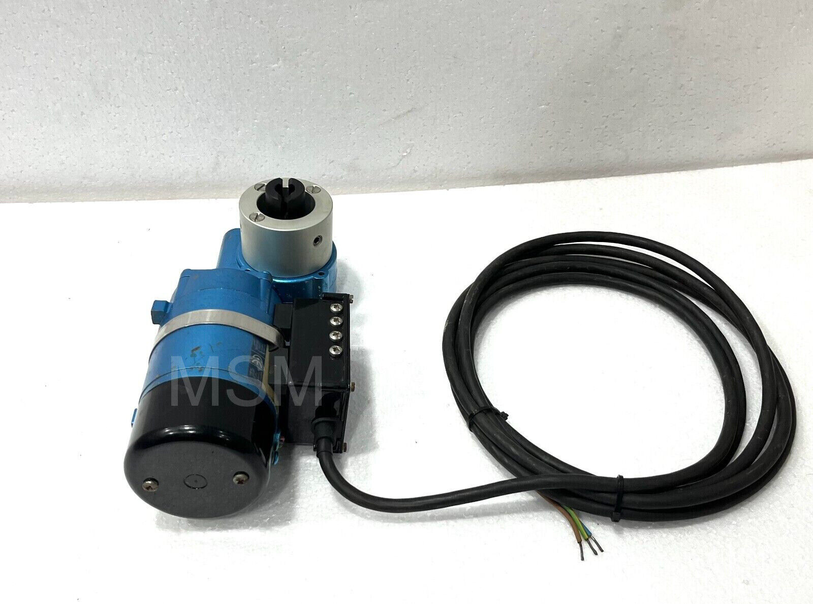B Hepworth & Co. Ltd 90077502 Wiper Motor 220 VDC