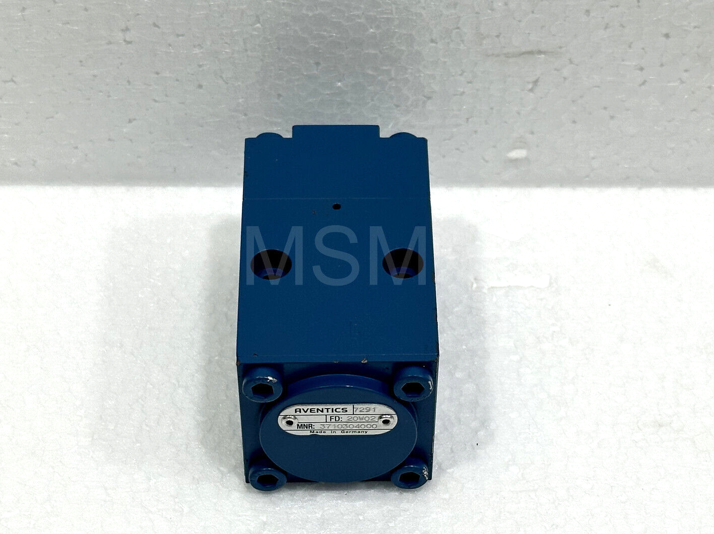 AVENTICS MNR : 3710304000 3/2 WAY DIRECTIONAL VALVE