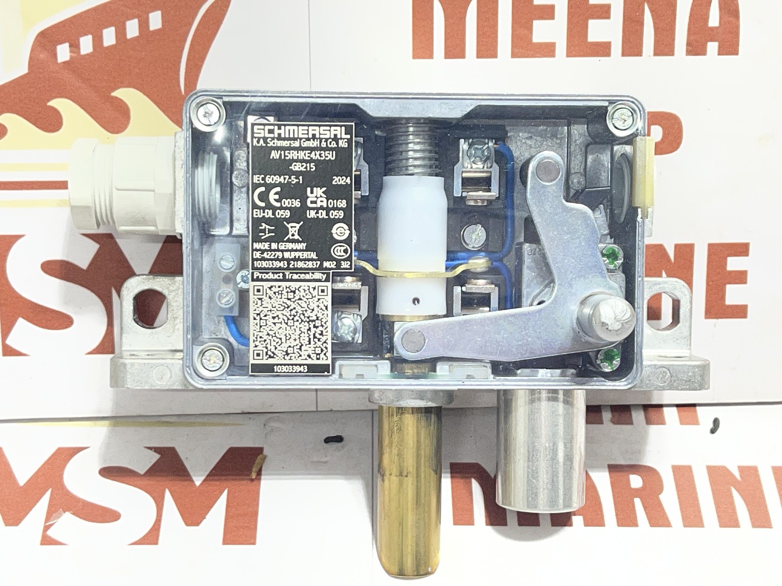 SCHMERSAL AV15RHKE4X35U Door Locking System