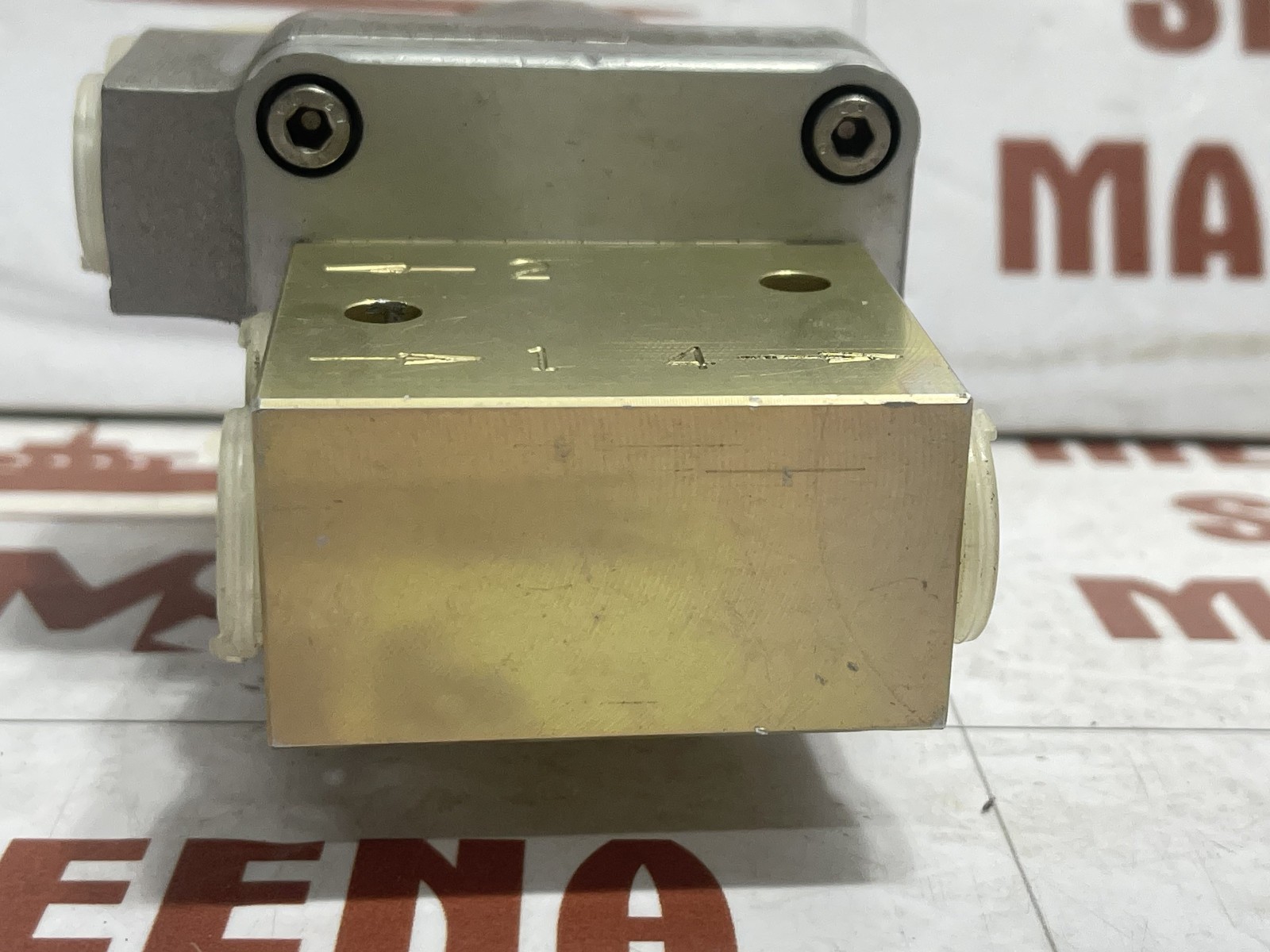 REXROTH 3710290020 PNEUMATIC DIRECTIONAL VALVE - Image 11