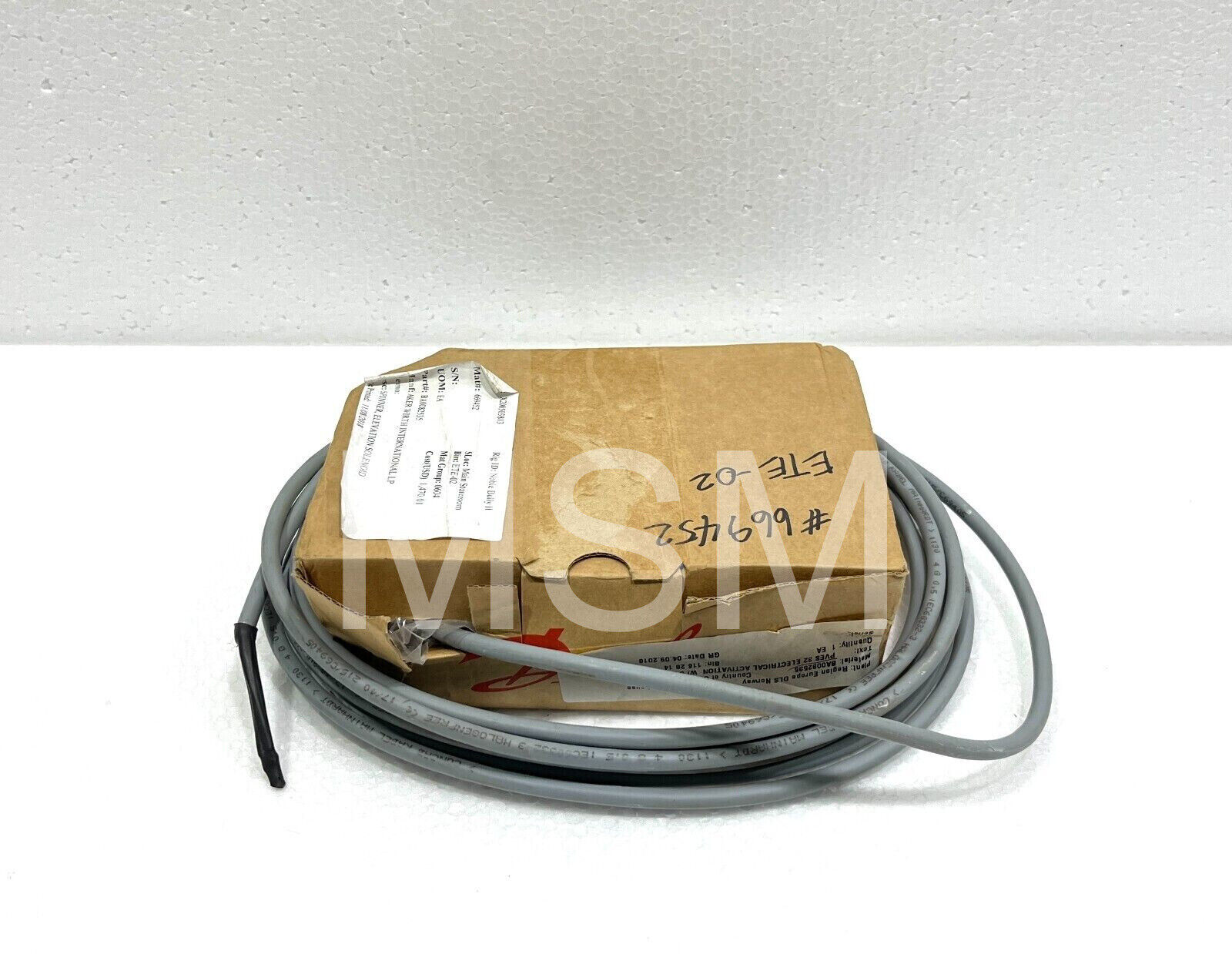 Sauer Danfoss PVES 32 (S4) Electrical Actuation 11084102 With 5M Cable - Image 2