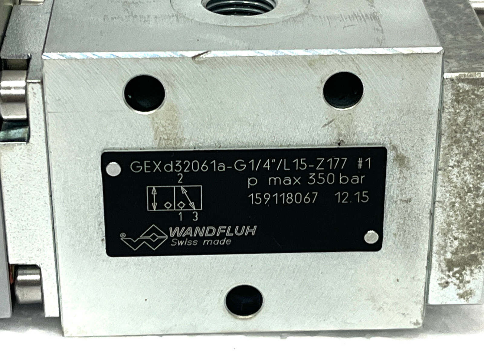 WANDFLUH GEXd32061a - G1/4"/ L 15 - Z177 Solenoid Operated Poppet Valve - Image 2
