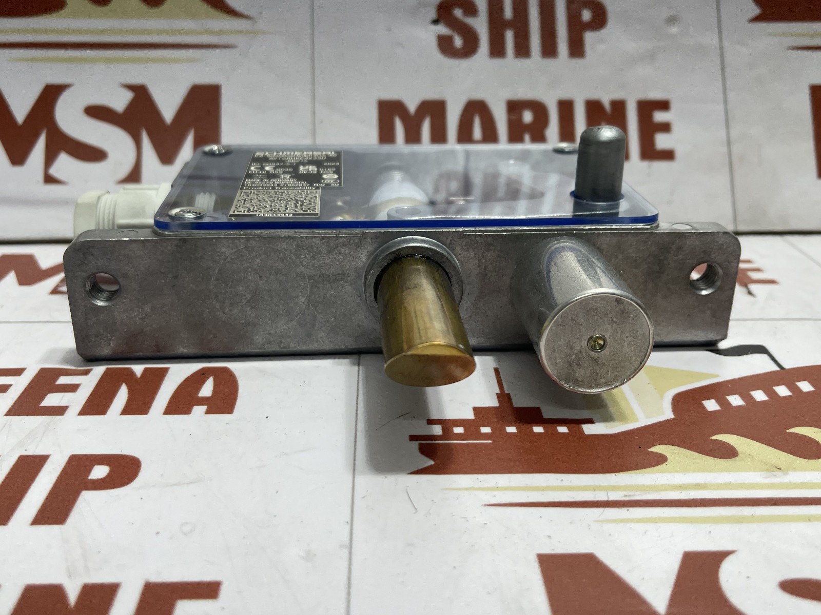 SCHMERSAL AV15RHKE4X35U Door Locking System - Image 3