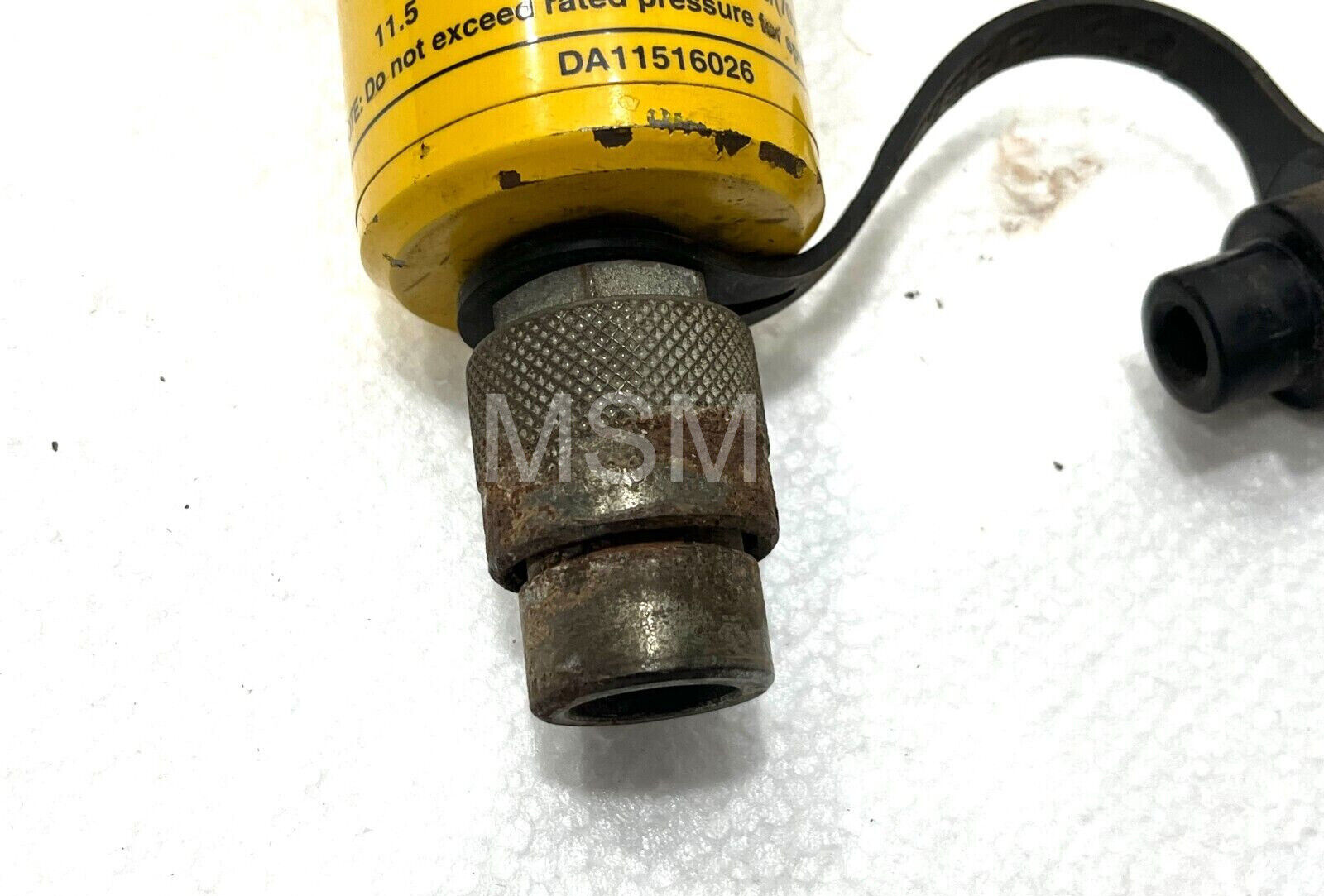 Enerpac WR15 Hydraulic Wedge and Spread Cylinder 3/4 Ton Capacity - Image 4