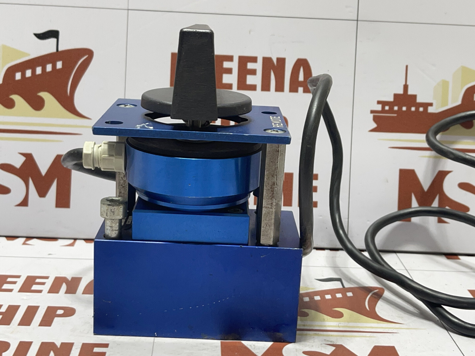 Wabco 8900306540 2-Way Isolating Pneumatic Valve - Image 6