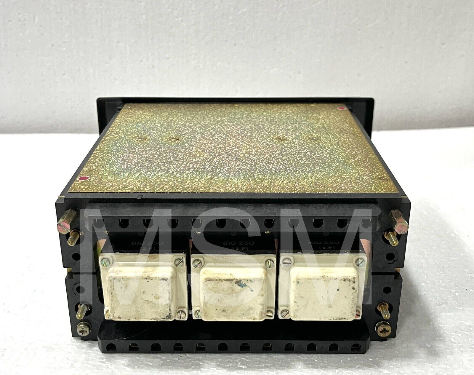 CEE ITG7366 Three Pole Overcurrent Relay 5A 60Hz 0,5 IN - Image 4