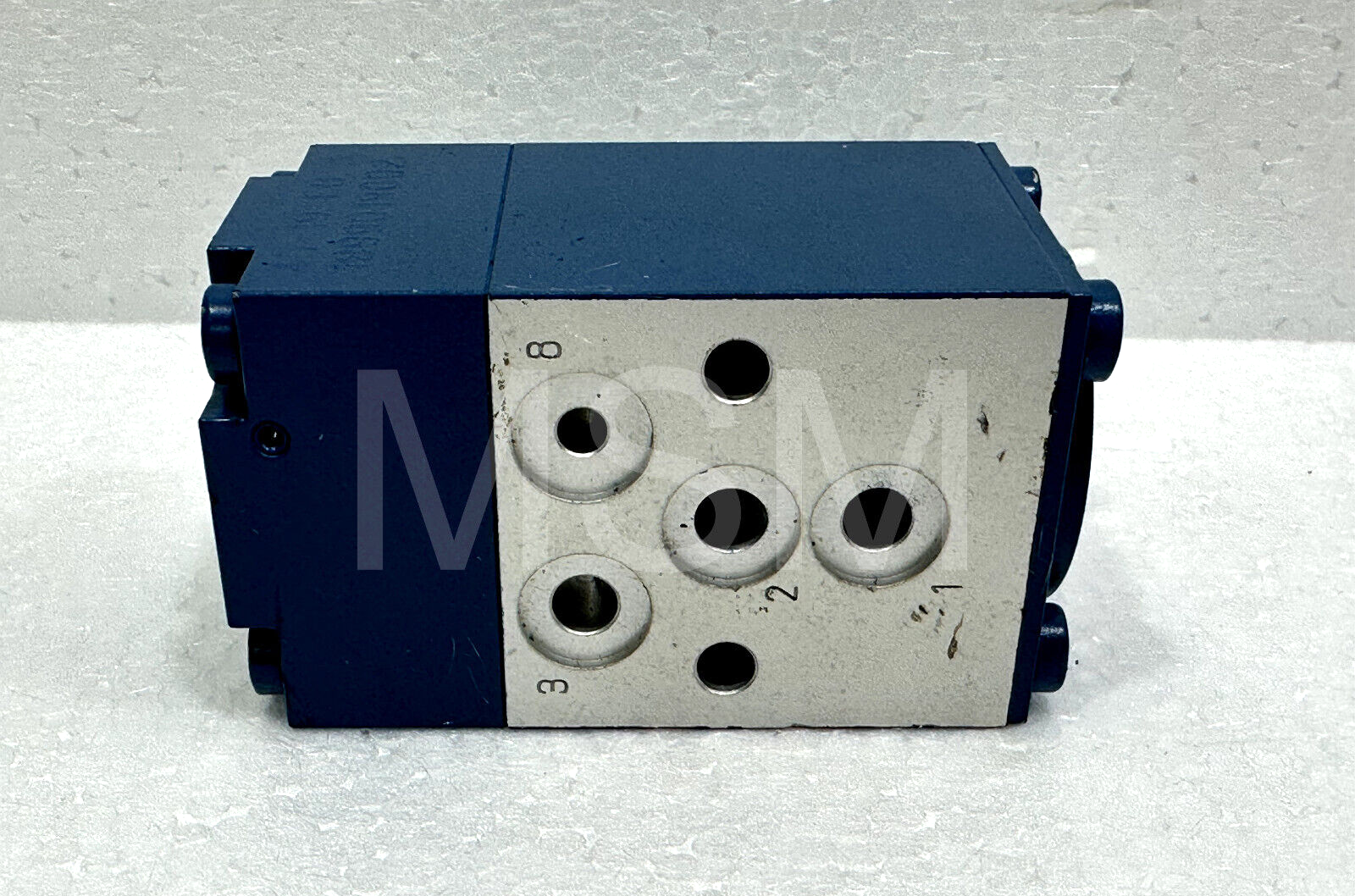 AVENTICS MNR : 3710304000 3/2 WAY DIRECTIONAL VALVE - Image 6