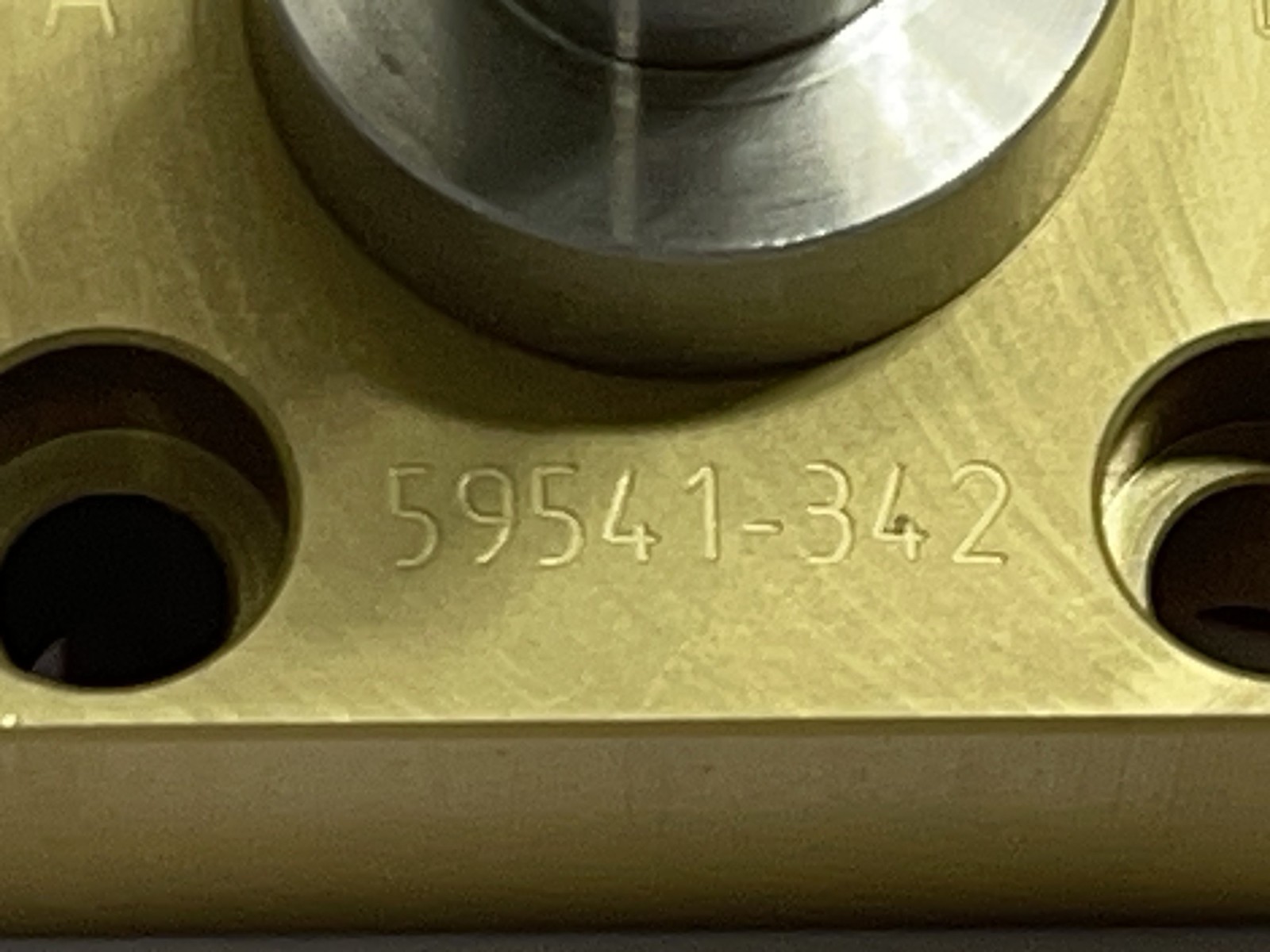 BAUER KOMPRESSOREN 058053 SOLENOID VALVE - Image 8