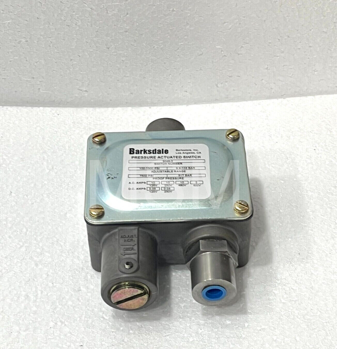 Barksdale 9048-3 Pressure Actuated Switch 100-1500 Psi - Image 2