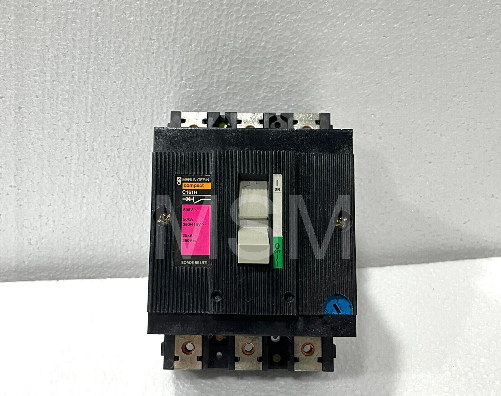 Merlin Gerin Compacto C161H-L Disyuntor SA80 - Image 2