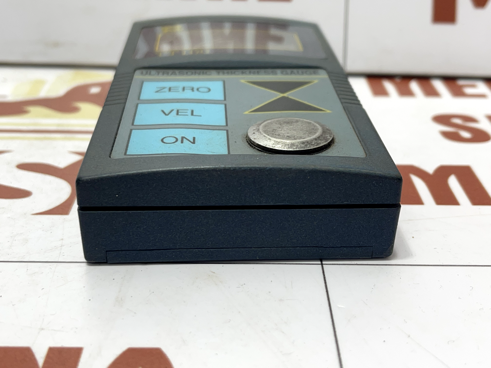 TIME TT100 Ultrasonic Thickness Gauge Set - Image 8