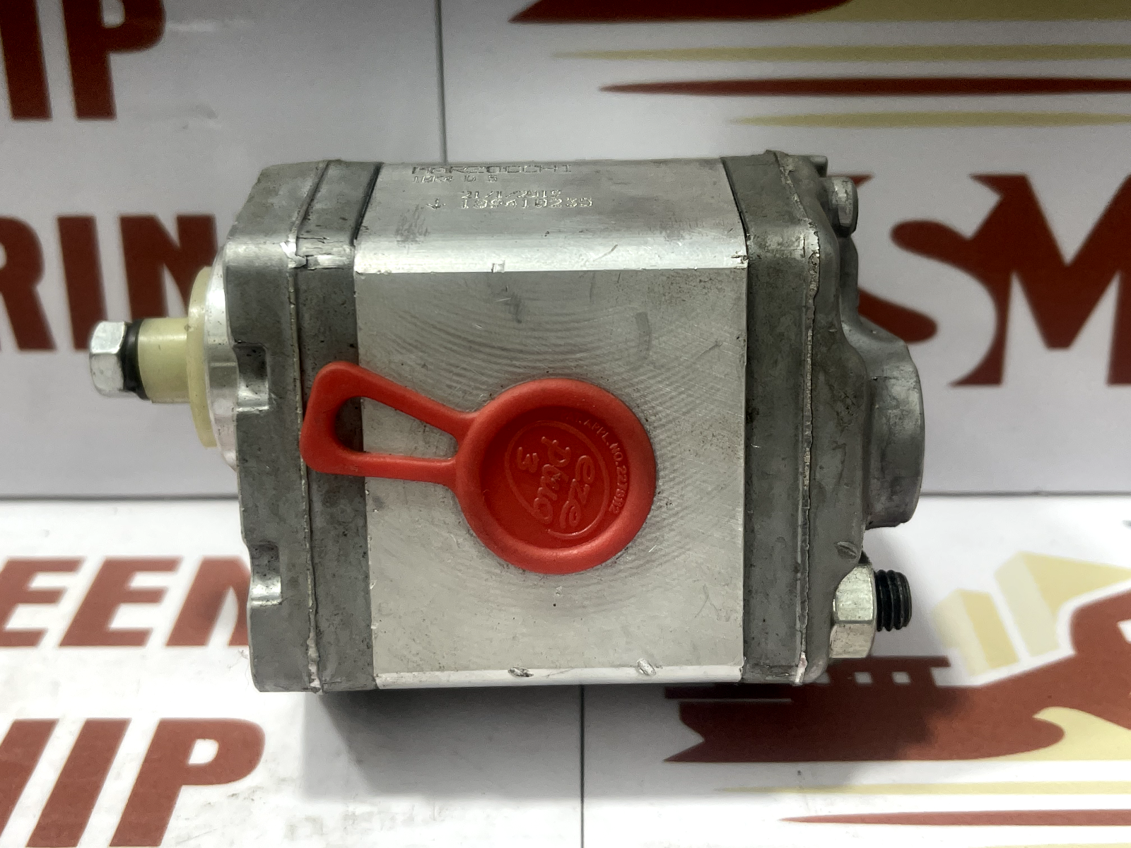 Marzocchi 1BK4 D5 Gear Pump - Image 2