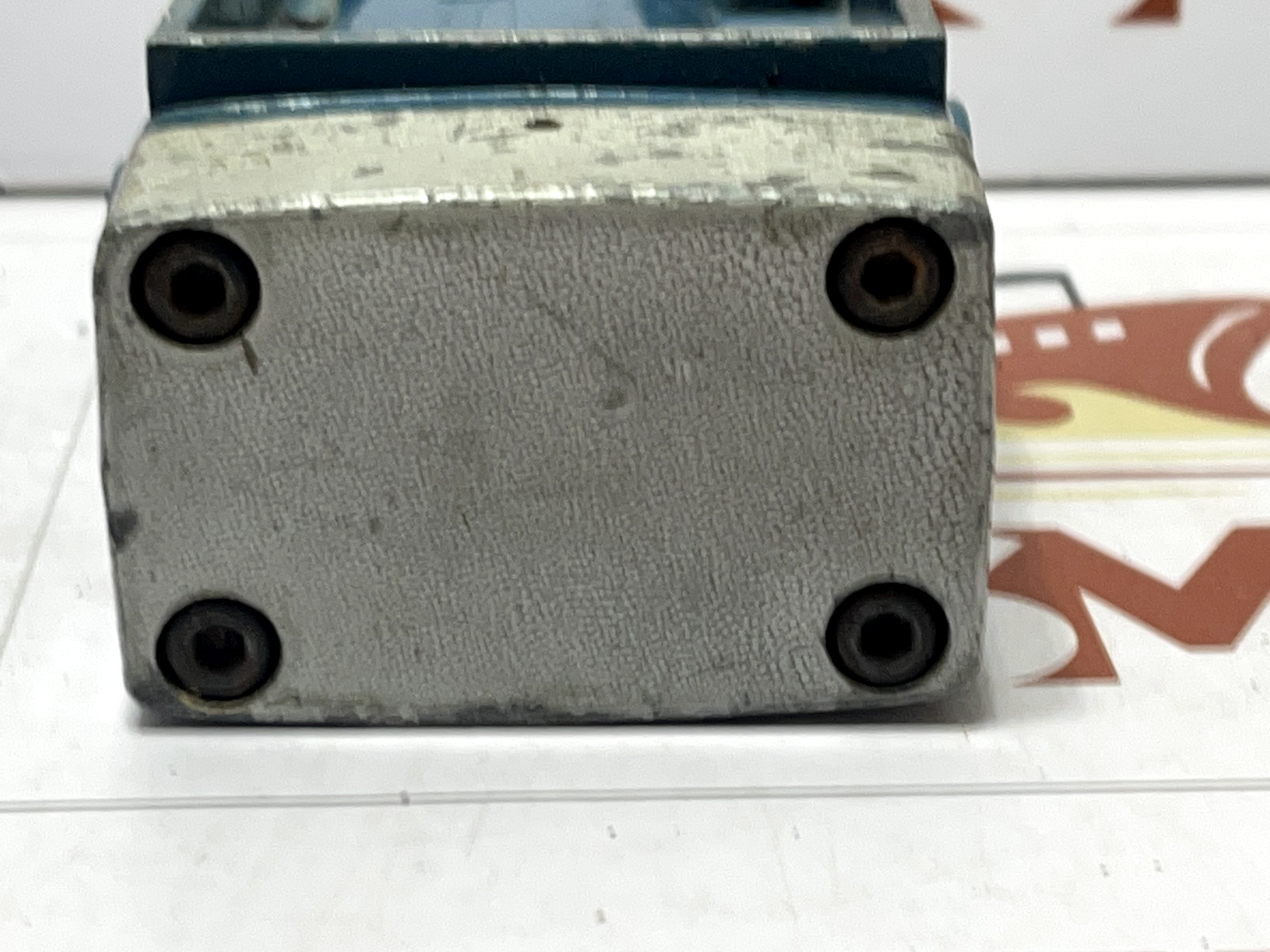 Nabco PSC-43B Pneumatic Directional Valve - Image 4