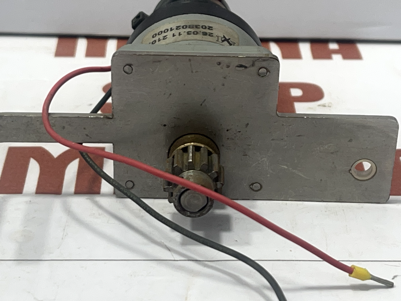 Escap 24V 22P31-242 DC Motor - Image 5