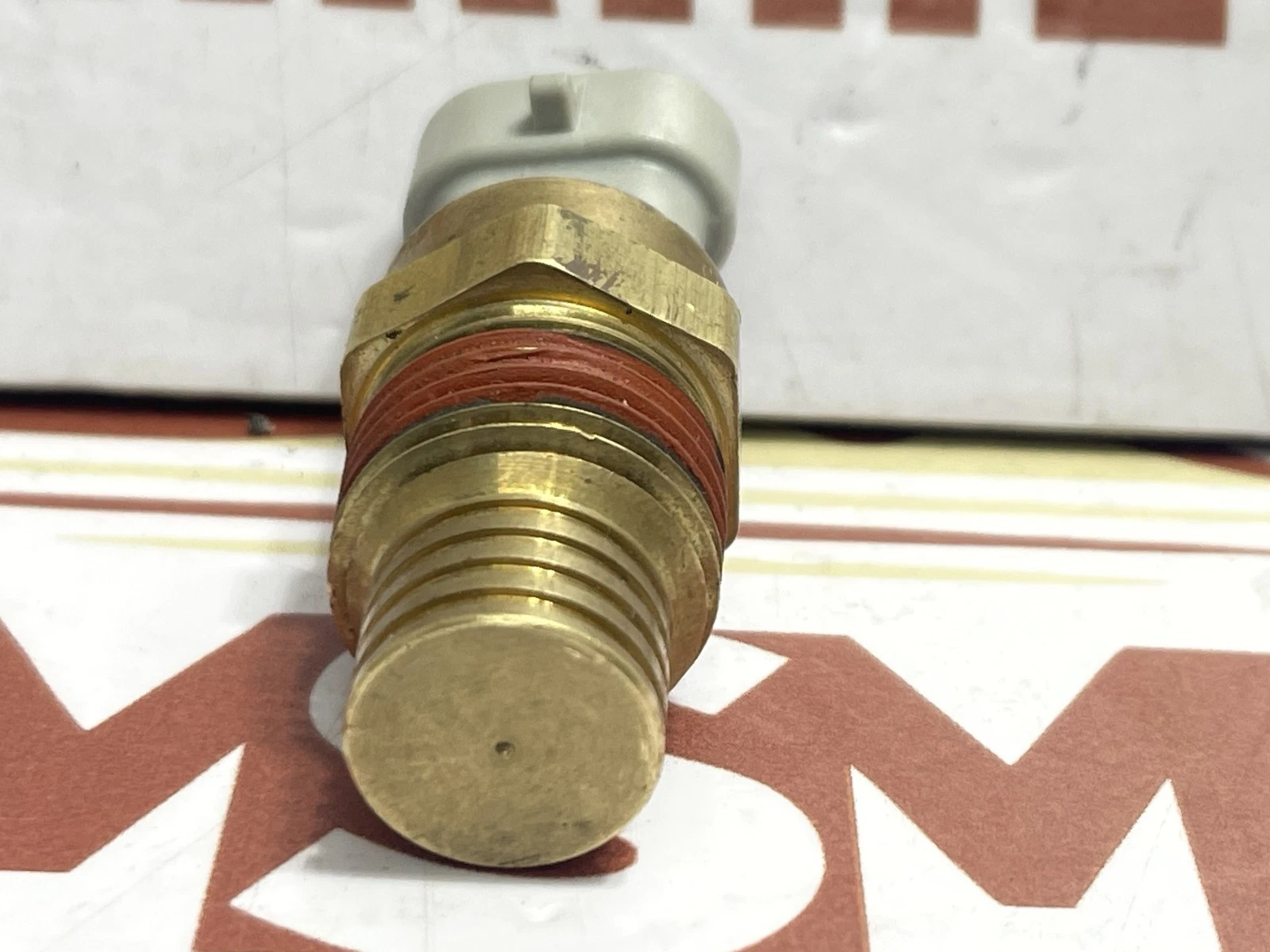 Cummins Genuine 3408626 Temperature Switch - Image 9