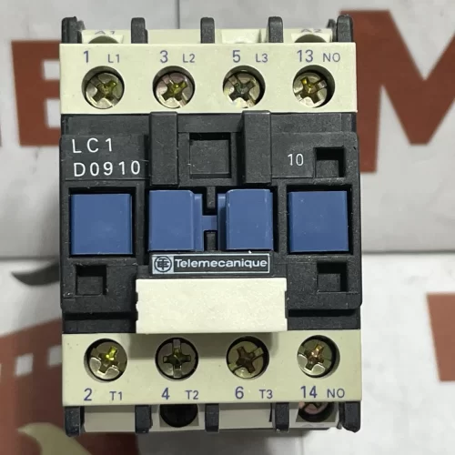 Telemecanique LC1 D0910P7 Contactor 230V