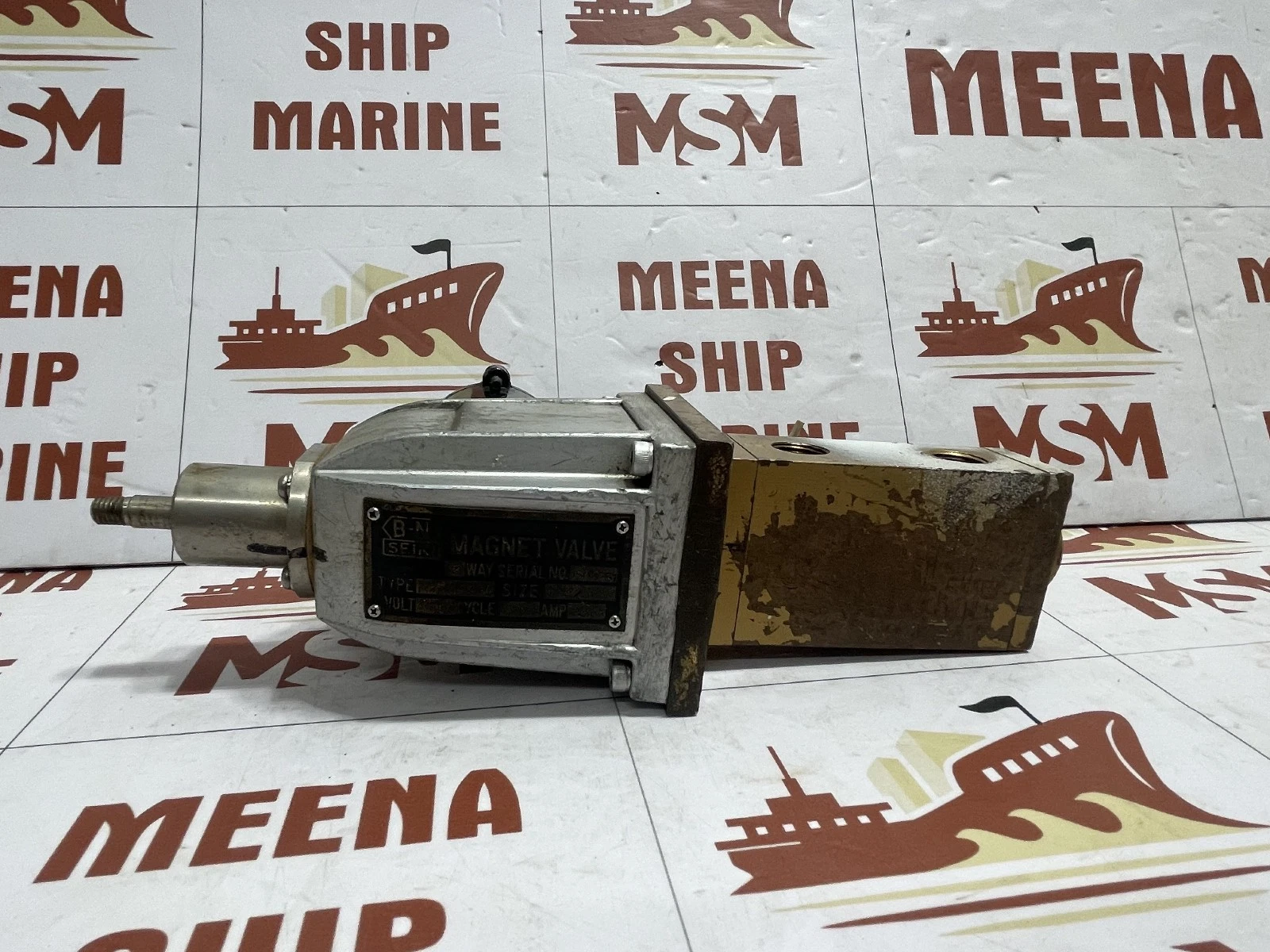 B-N Seiki MT-403A Magnet Valve, 3-way, 100VAC 60HzB-N Seiki MT-403A Magnet Valve, 3-way, 100VAC 60Hz - Image 2