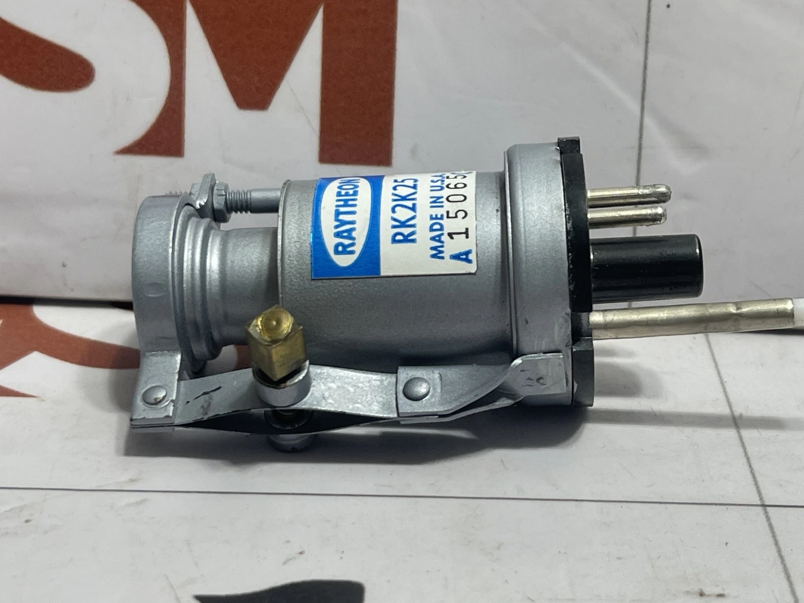 Raytheon RK2K25 Microwave Part - Image 5