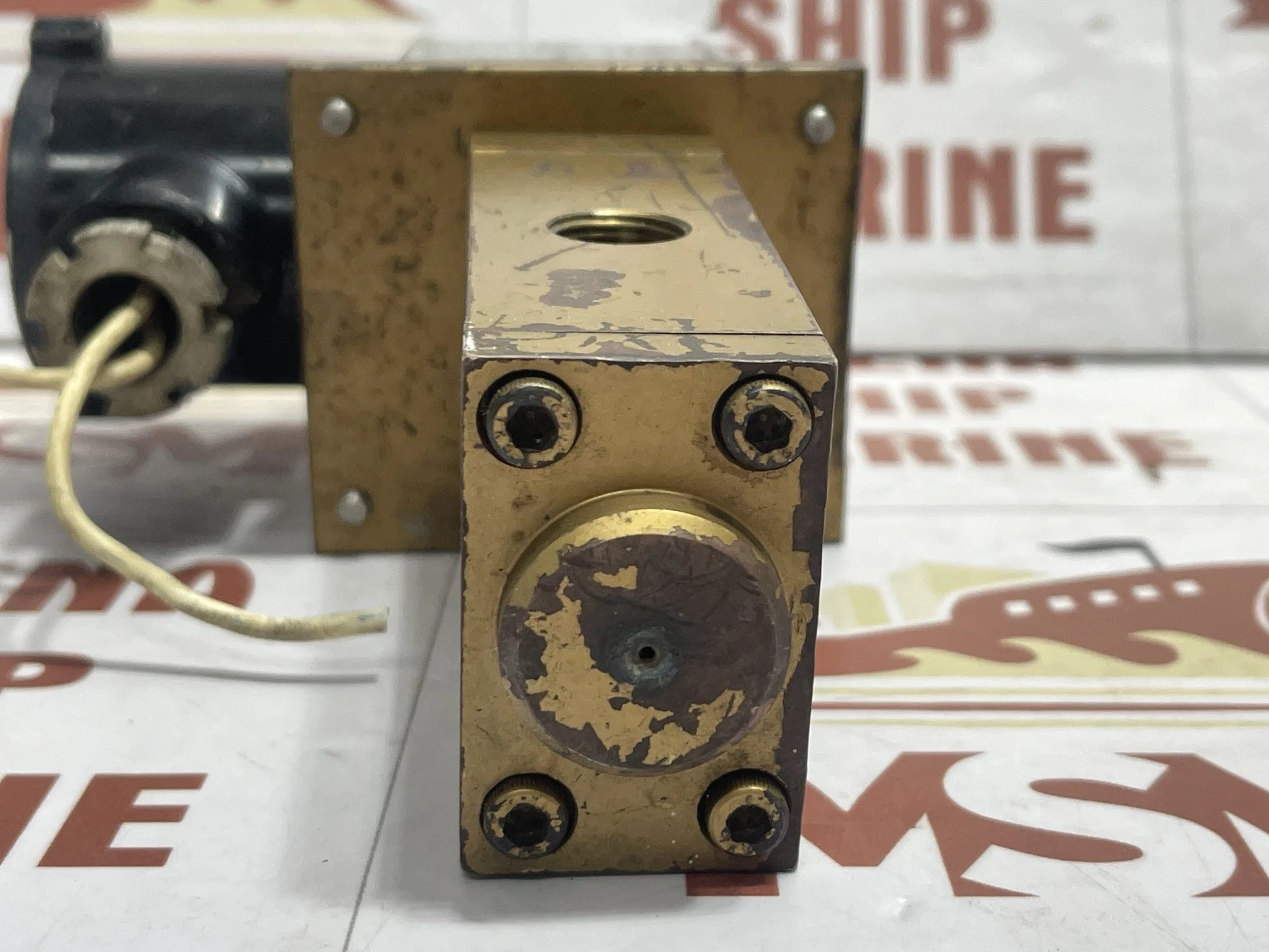 B-N Seiki MT-403A Magnet Valve, 3-way, 100VAC 60HzB-N Seiki MT-403A Magnet Valve, 3-way, 100VAC 60Hz - Image 8