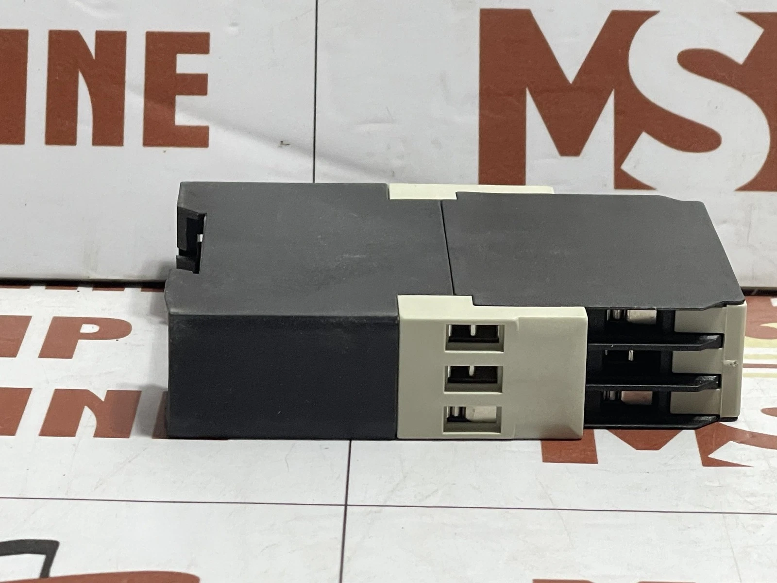 Entrelec Schiele MSS Mecotron 2.430.811.13 Thermistor Motor Protection Relay - Image 8