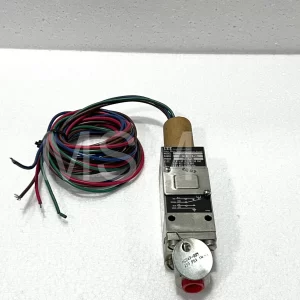 ITT Neo-Dyn 232P42C6EHNR Adjustable Pressure Switch 200 - 1000 Psig