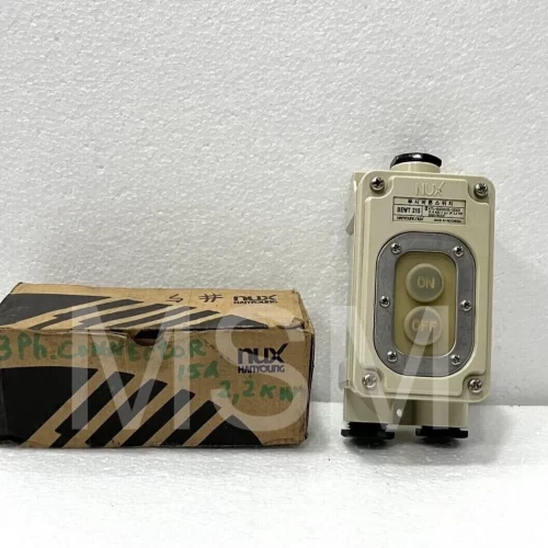 Hanyoung Nux BEWT-215 Power Switch Water Proof Type 3P 15A 440 V a.c ABS